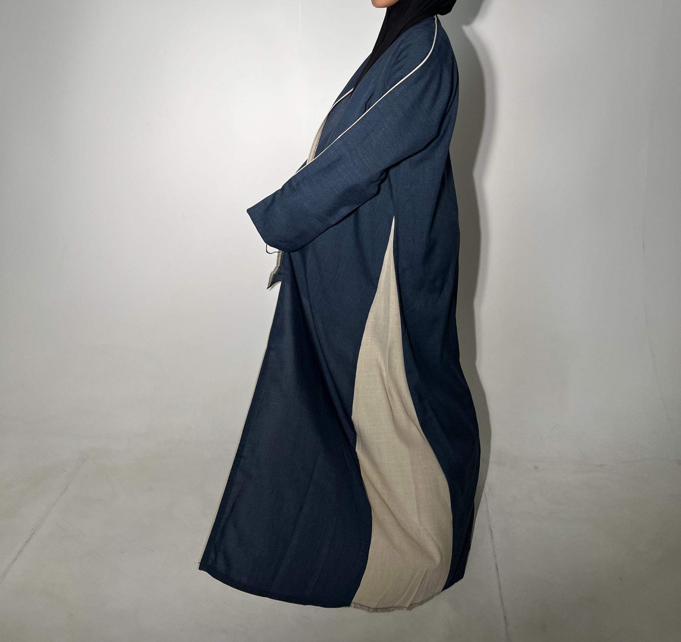 Qamar Abaya (قمر) image 3