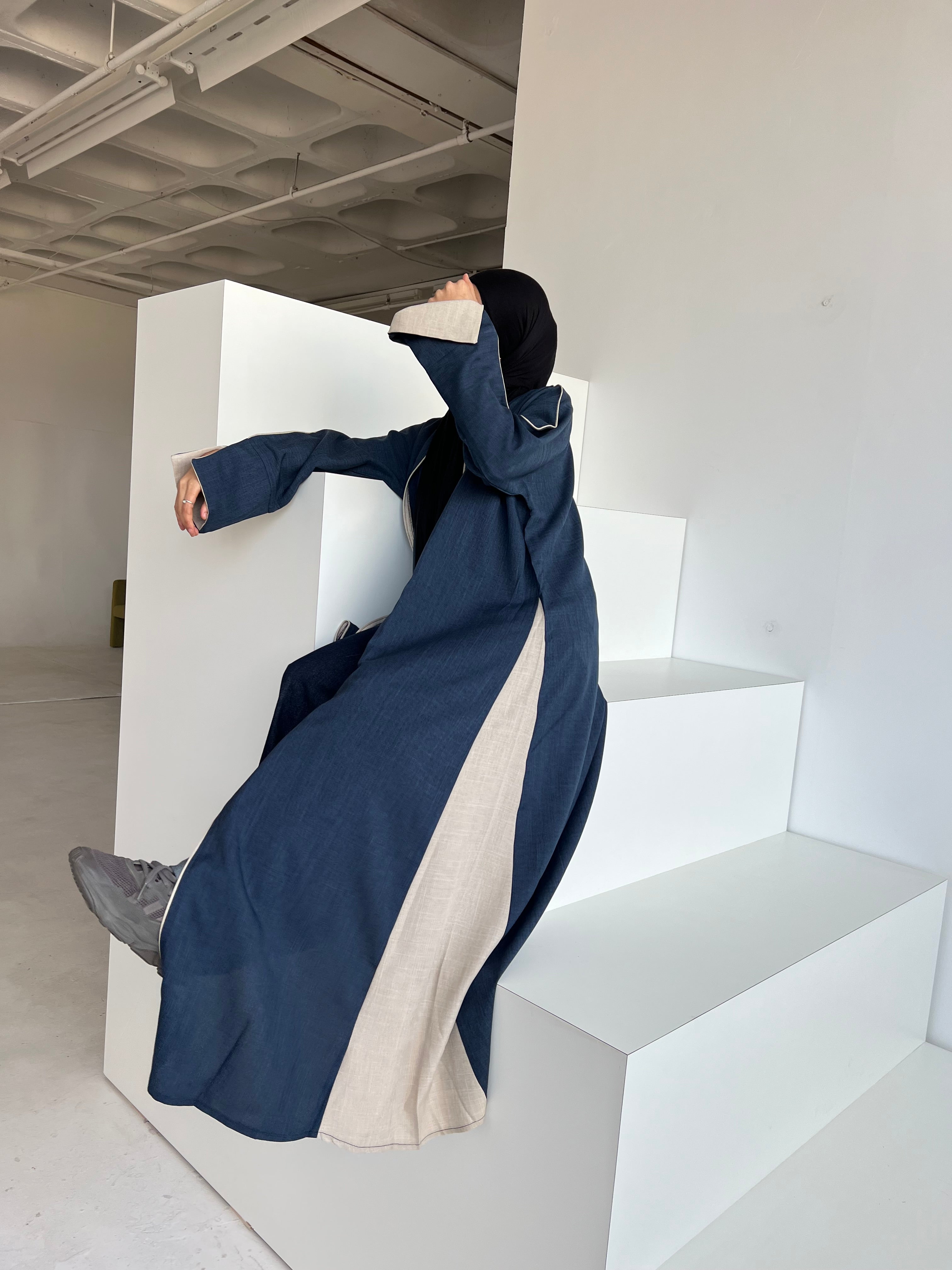 Qamar Abaya (قمر) image 1