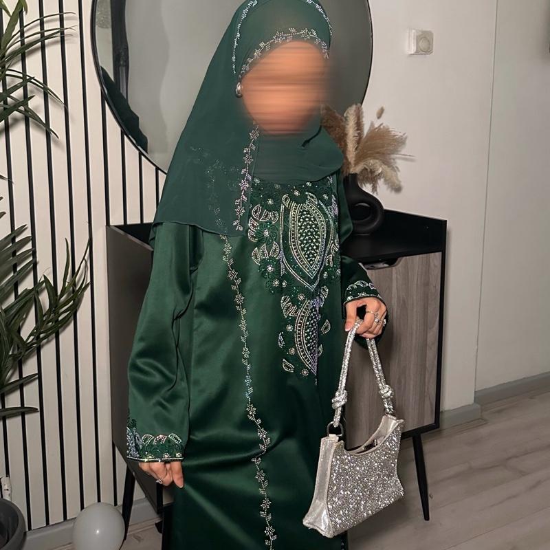 Green Omani Jalabiya