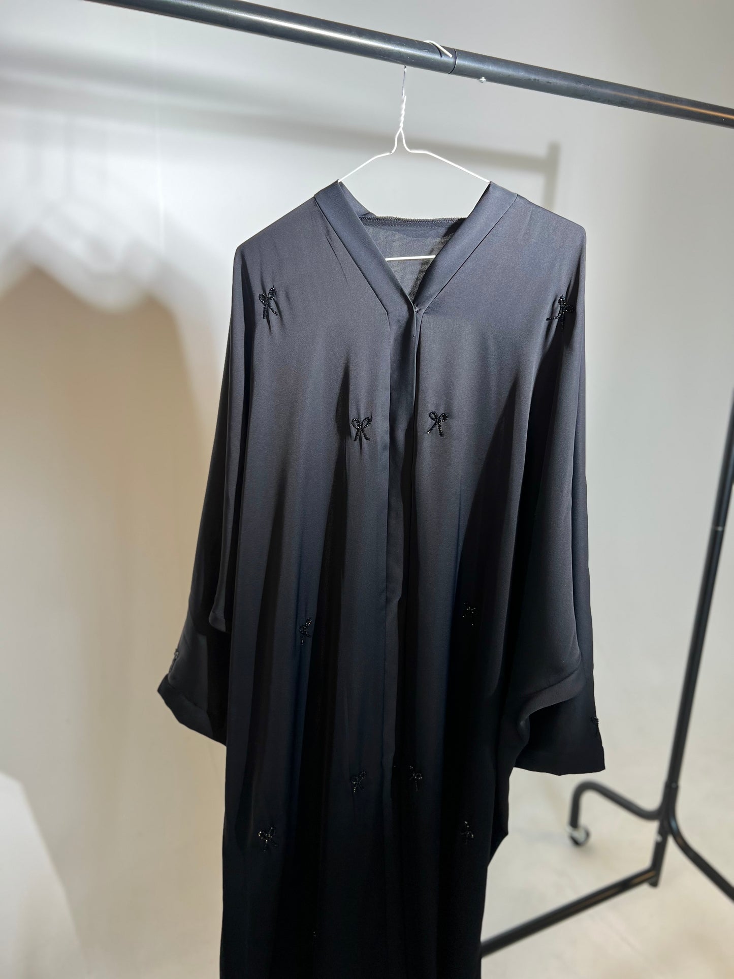 Lulu Abaya لؤلؤ image 1