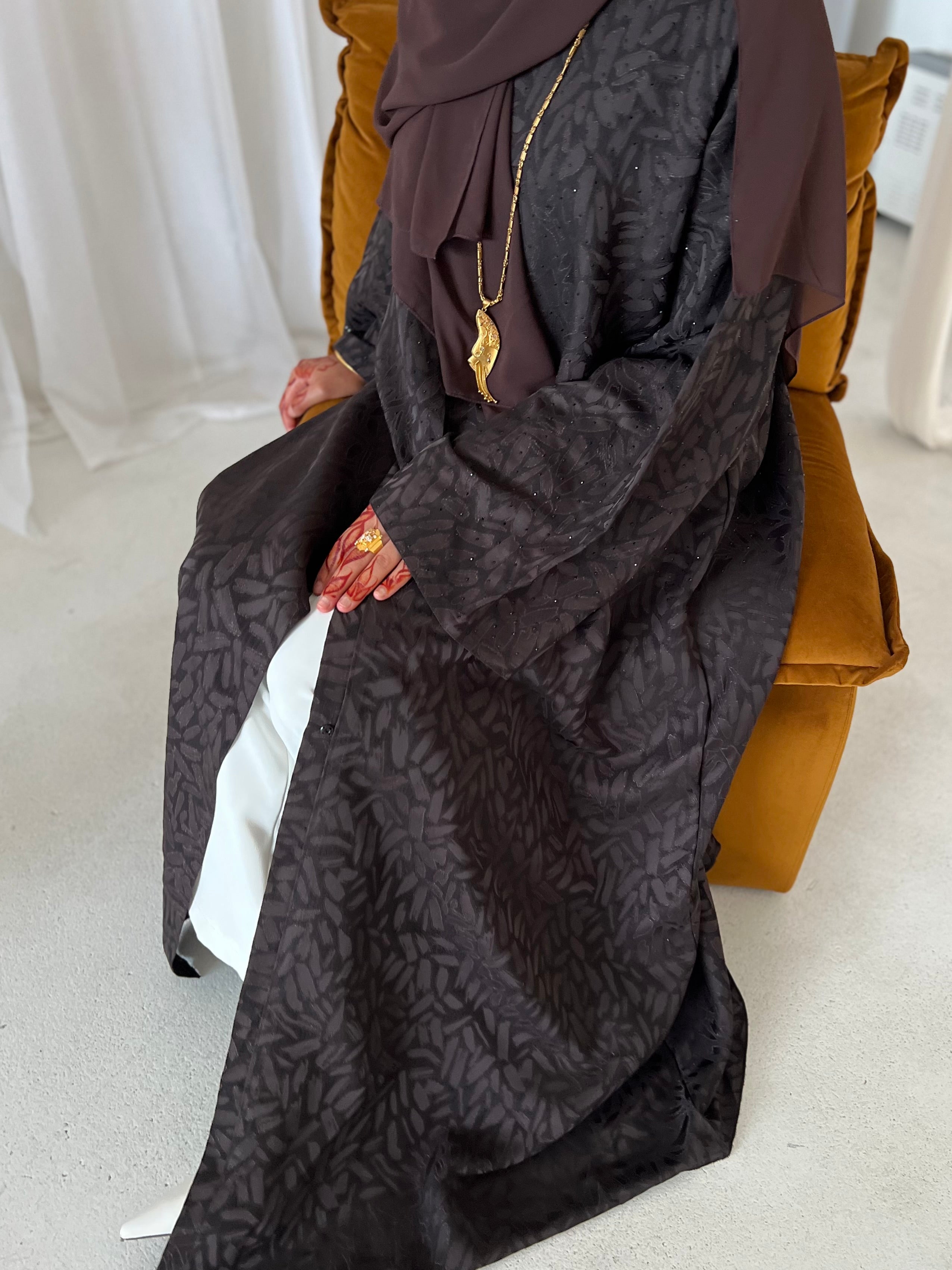 Bahja abaya