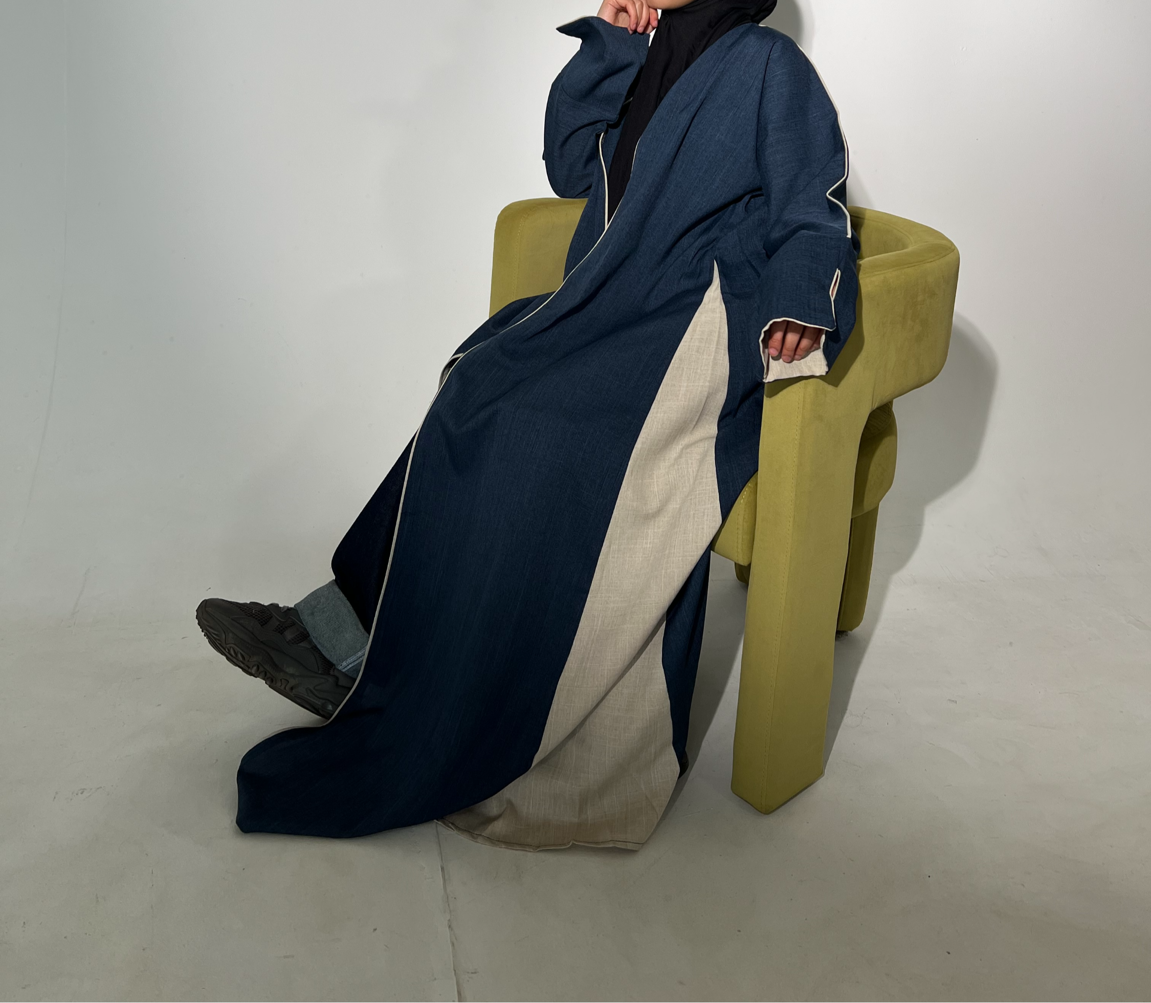 Qamar Abaya (قمر) image 5