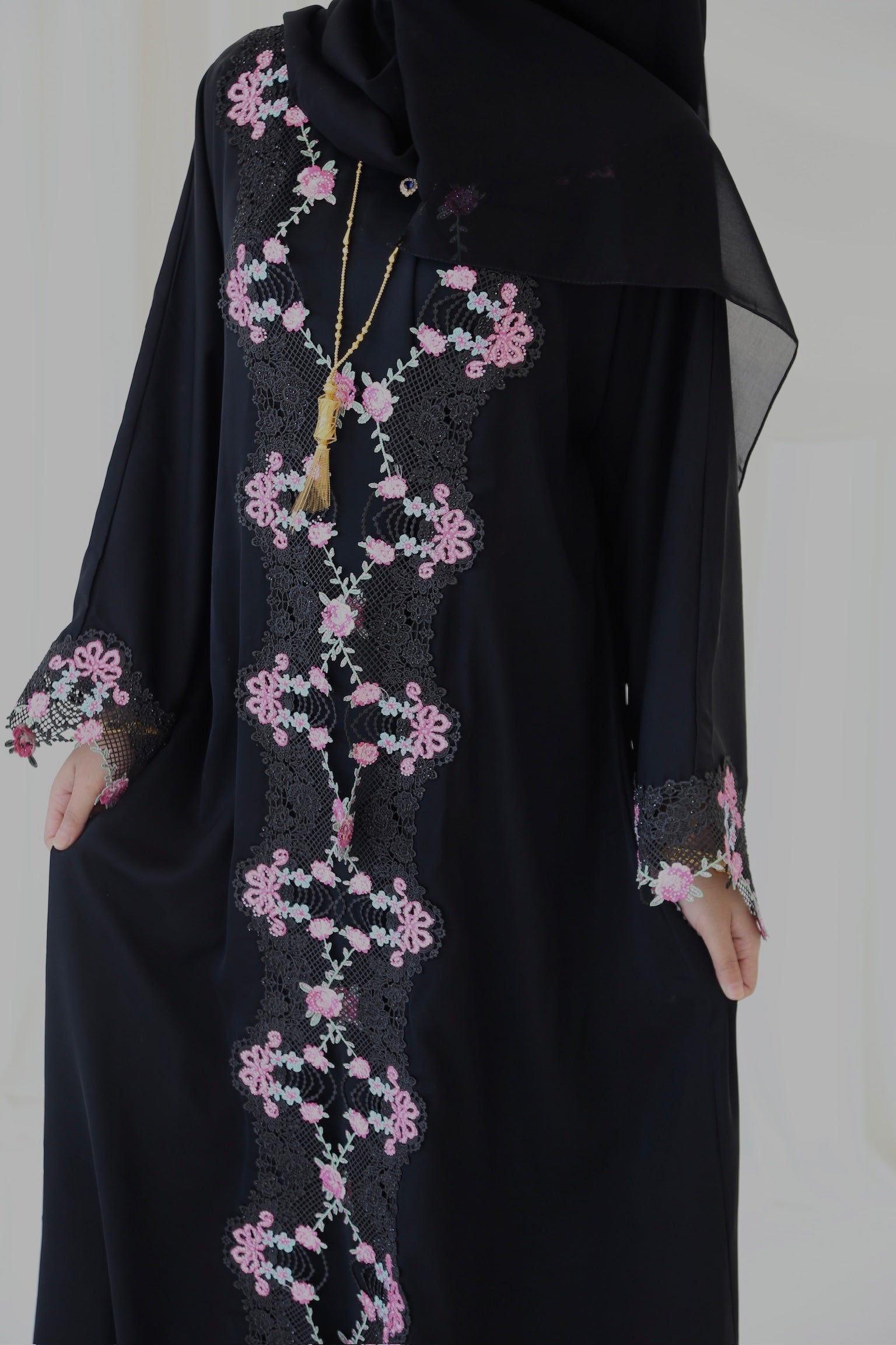 WARD Abaya — Pre-Order