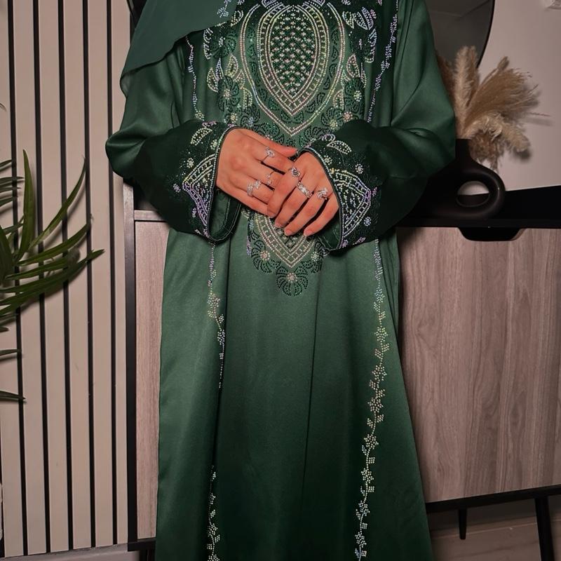 Green Omani Jalabiya